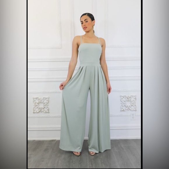 Green Women's Jumpsuit - Picture 1 of 4